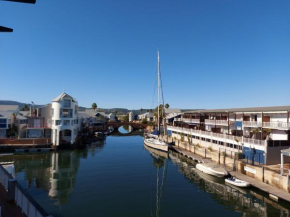 Belle View @ Knysna Quays